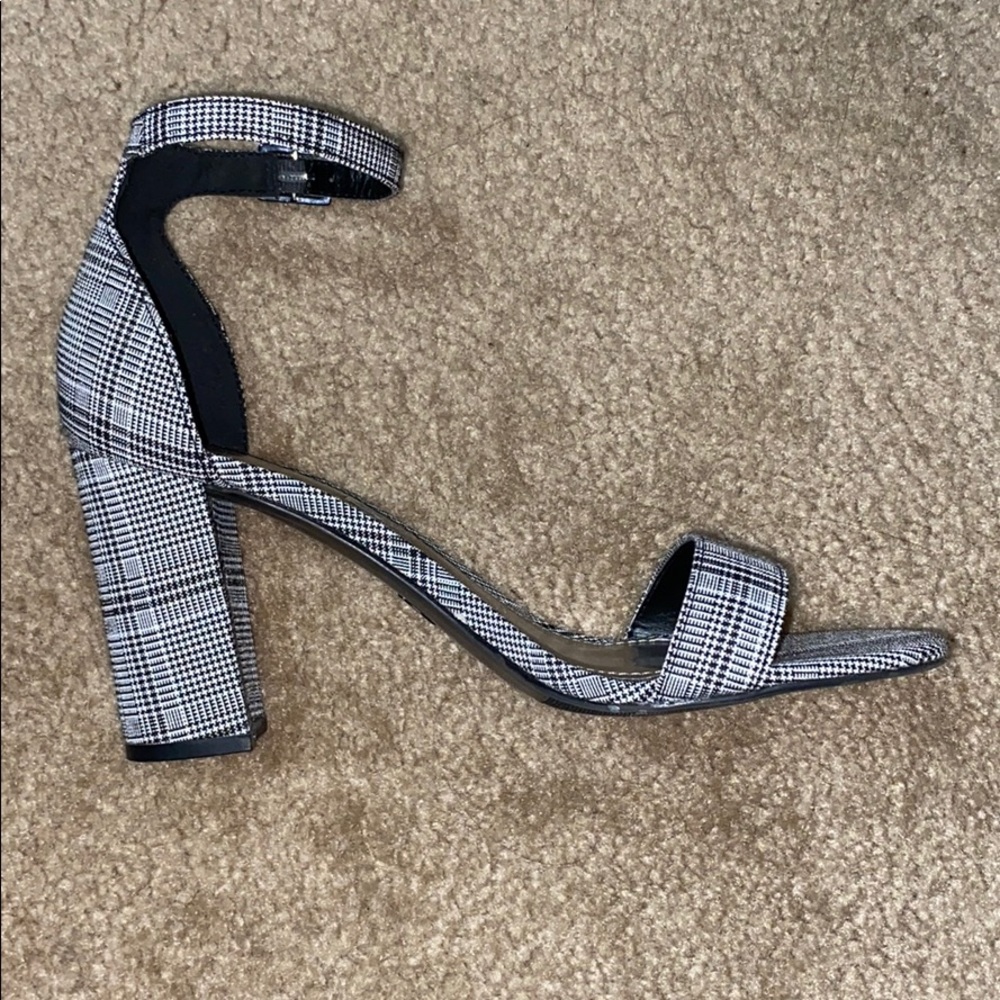 Plaid heels